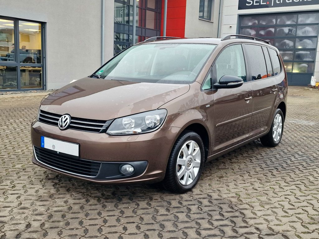 Minibus, Furgão de passageiros Volkswagen Touran MATCH: foto 1
