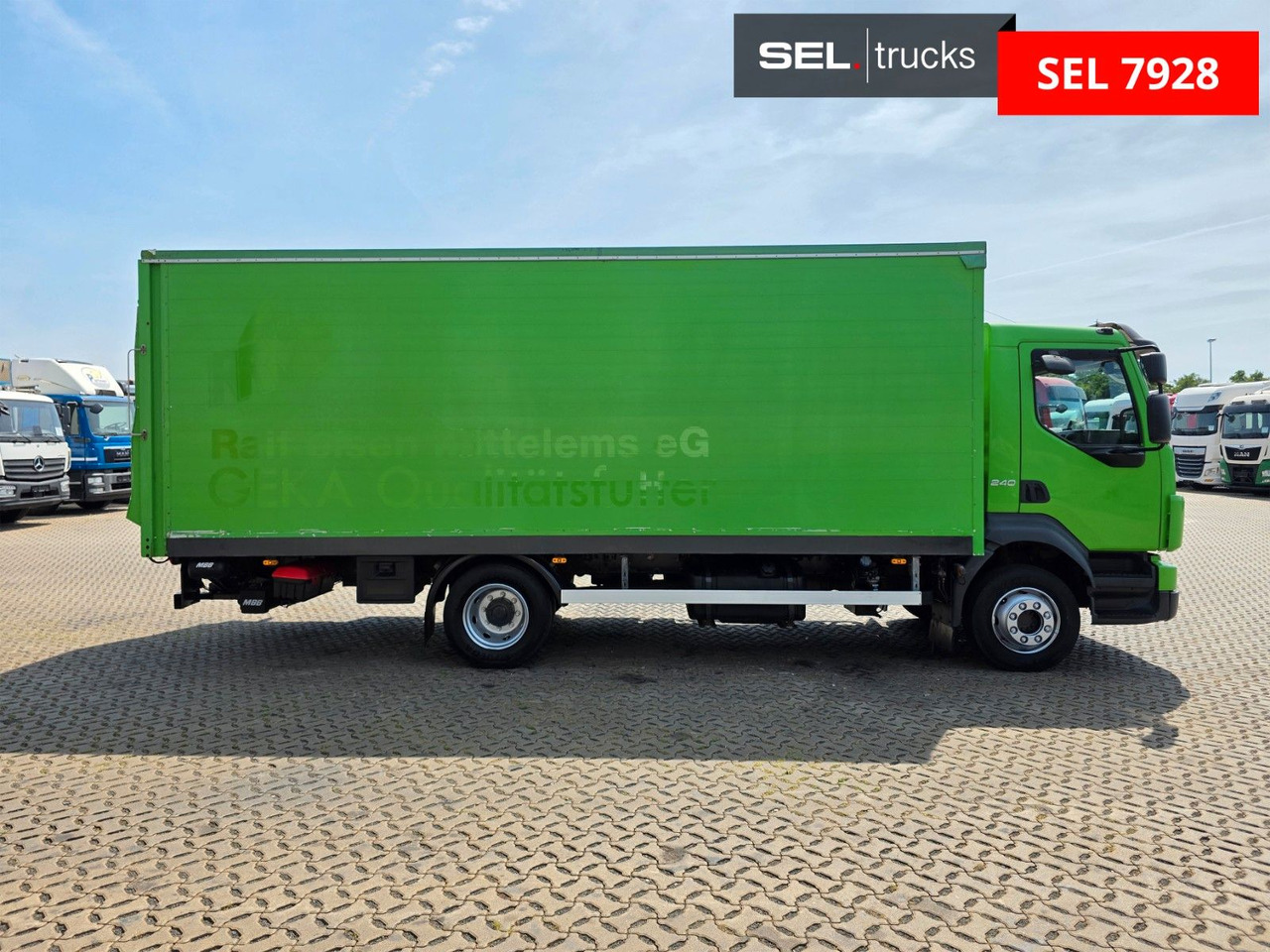 Volvo FL 240 - Camião de lona: foto 4 Volvo FL 240 - Camião de lona: foto 4