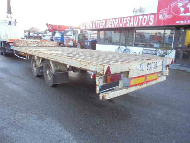Castera TS092C1S - Reboque plataforma/ Caixa aberta: foto 4 Castera TS092C1S - Reboque plataforma/ Caixa aberta: foto 4