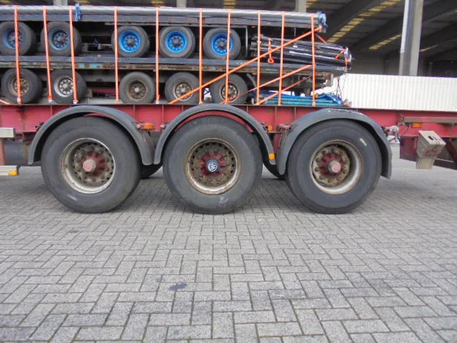 Semi-reboque transportador de contêineres/ Caixa móvel Contar B1227 LC4GU: foto 12