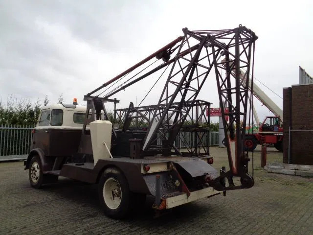 DAF 1300 BB NL KENTEKEN - Camião grua: foto 4 DAF 1300 BB NL KENTEKEN - Camião grua: foto 4