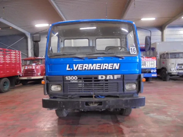 DAF 1300 DNTD - Camião de caixa aberta/ Plataforma: foto 2 DAF 1300 DNTD - Camião de caixa aberta/ Plataforma: foto 2