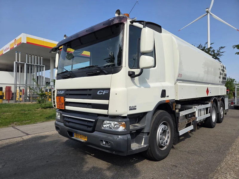 DAF CF 75 310 6X2 NL TRUCK - Camião cisterna: foto 1 DAF CF 75 310 6X2 NL TRUCK - Camião cisterna: foto 1