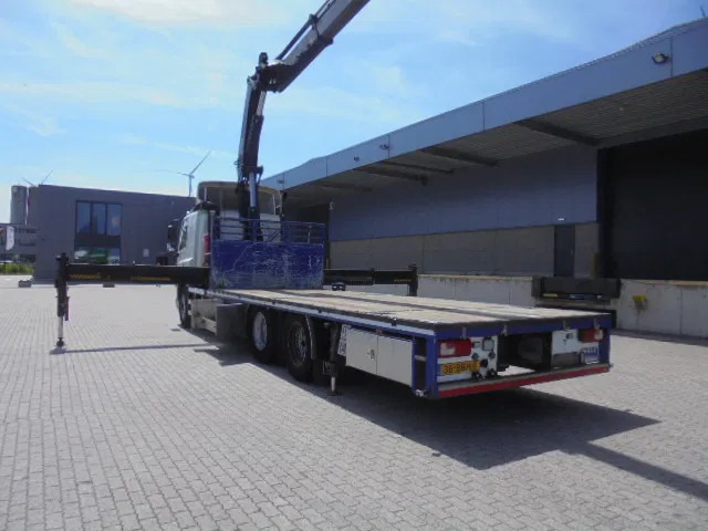 DAF CF 85 360 6X2 HIAB 477/5 NL TRUCK - Camião de caixa aberta/ Plataforma, Camião grua: foto 4 DAF CF 85 360 6X2 HIAB 477/5 NL TRUCK - Camião de caixa aberta/ Plataforma, Camião grua: foto 4