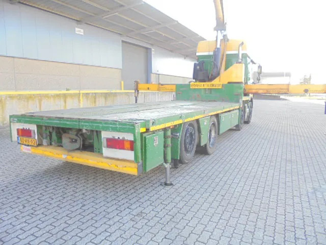 DAF CF 85 410 8X2 HIAB 422/5 HI PRO NL TRUCK - Camião grua: foto 3 DAF CF 85 410 8X2 HIAB 422/5 HI PRO NL TRUCK - Camião grua: foto 3