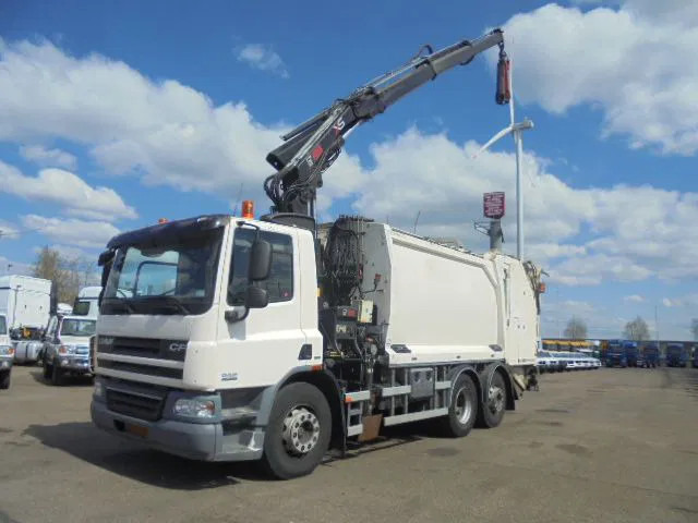 DAF FAN CF75-250 6X2 - Caminhão de lixo: foto 1 DAF FAN CF75-250 6X2 - Caminhão de lixo: foto 1