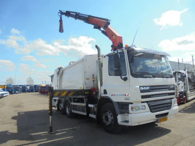 DAF FAN CF75-250 6X2 - Caminhão de lixo: foto 2 DAF FAN CF75-250 6X2 - Caminhão de lixo: foto 2
