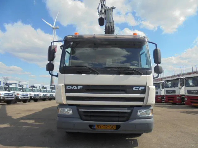 DAF FAN CF75-250 6X2 - Caminhão de lixo: foto 2 DAF FAN CF75-250 6X2 - Caminhão de lixo: foto 2
