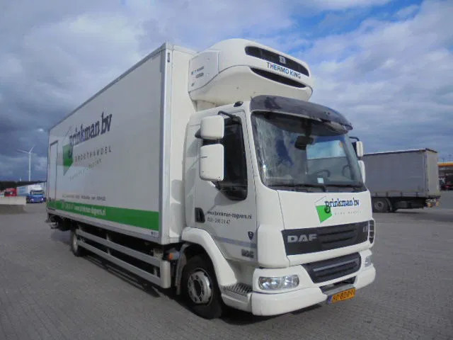 DAF LF 45 210 NL TRUCK - Camião frigorífico: foto 3 DAF LF 45 210 NL TRUCK - Camião frigorífico: foto 3