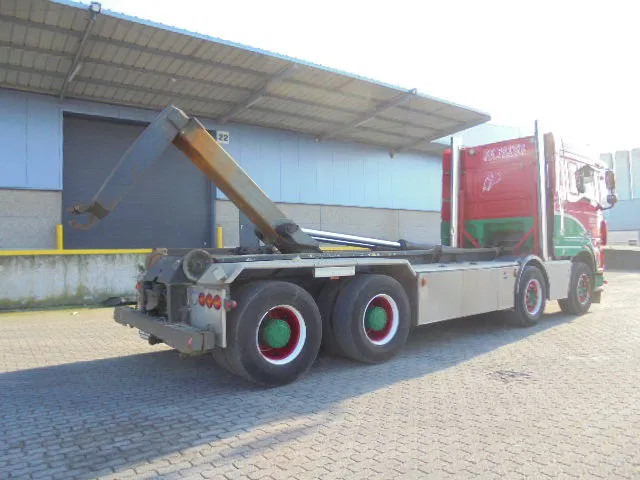 DAF XF 105 410 FAD 8X4 STEEL SUSPENSION - Camião polibenne: foto 4 DAF XF 105 410 FAD 8X4 STEEL SUSPENSION - Camião polibenne: foto 4