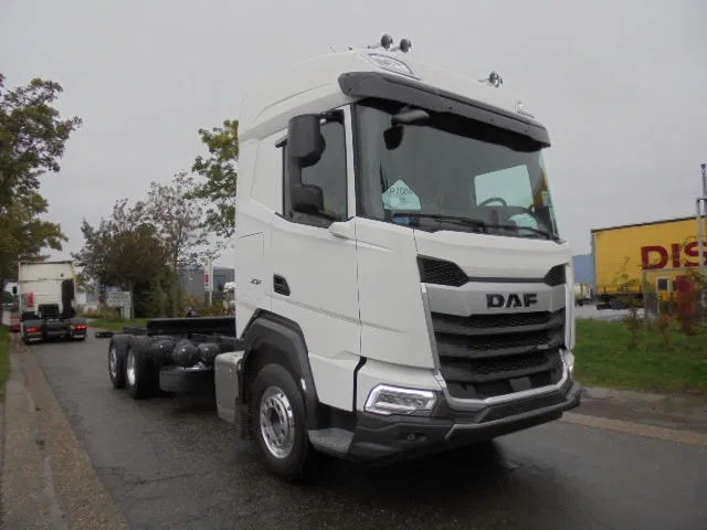 DAF XF 480 6X2 MET FABRIEKS GARANTIE - Camião chassi: foto 3 DAF XF 480 6X2 MET FABRIEKS GARANTIE - Camião chassi: foto 3