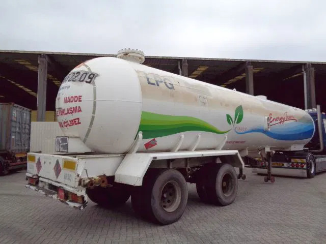 Diversen Isisan 45M3 LPG-BUTANE - Semi-reboque cisterna: foto 3 Diversen Isisan 45M3 LPG-BUTANE - Semi-reboque cisterna: foto 3