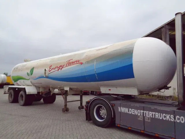 Diversen Isisan 45M3 LPG-BUTANE - Semi-reboque cisterna: foto 1 Diversen Isisan 45M3 LPG-BUTANE - Semi-reboque cisterna: foto 1