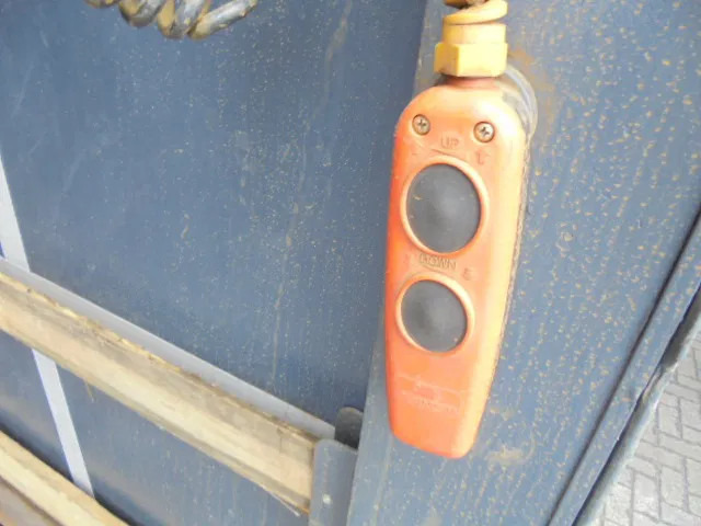 Semi-reboque baixa Fruehauf ONCZ 30-218 A: foto 18
