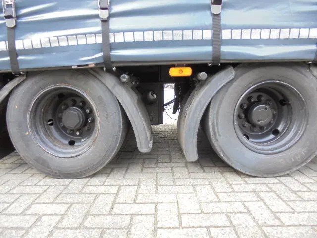 Semi-reboque baixa Fruehauf ONCZ 30-218 A: foto 10