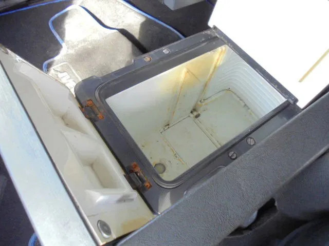 Locação financeira de Iveco Stralis 450 6X2 RETARDER Iveco Stralis 450 6X2 RETARDER: foto 16