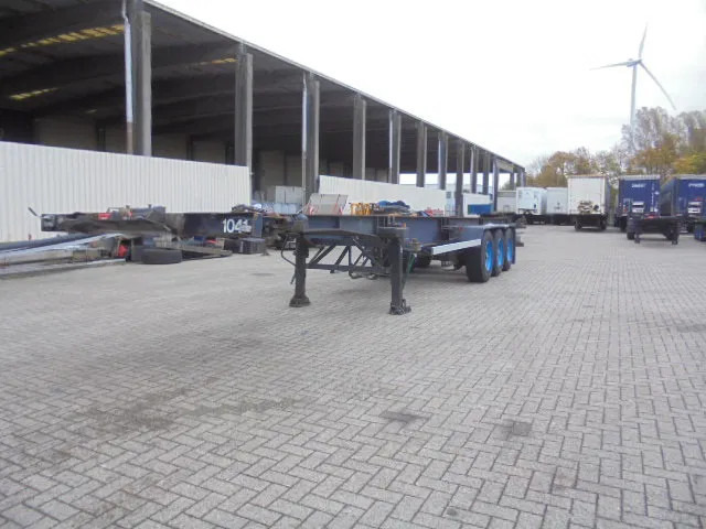 LAG 0-3-34 - Semi-reboque transportador de contêineres/ Caixa móvel: foto 1 LAG 0-3-34 - Semi-reboque transportador de contêineres/ Caixa móvel: foto 1