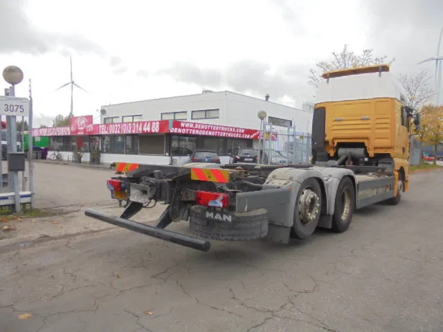 MAN TGA 26.440 RETARDER NL TRUCK - Camião transportador de contêineres/ Caixa móvel: foto 5 MAN TGA 26.440 RETARDER NL TRUCK - Camião transportador de contêineres/ Caixa móvel: foto 5