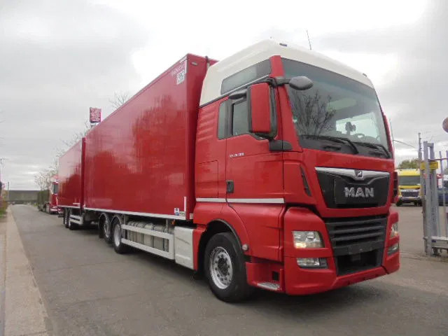 MAN TGX 26.500 XXL + RETARDER + FRC 2026 - Camião frigorífico: foto 3 MAN TGX 26.500 XXL + RETARDER + FRC 2026 - Camião frigorífico: foto 3