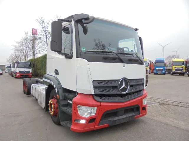Mercedes-Benz Actros 2340 LL - Camião transporte de veículos: foto 3 Mercedes-Benz Actros 2340 LL - Camião transporte de veículos: foto 3