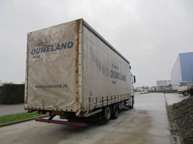 Mercedes-Benz Actros 2542 6X2 - Camião de lona: foto 4 Mercedes-Benz Actros 2542 6X2 - Camião de lona: foto 4