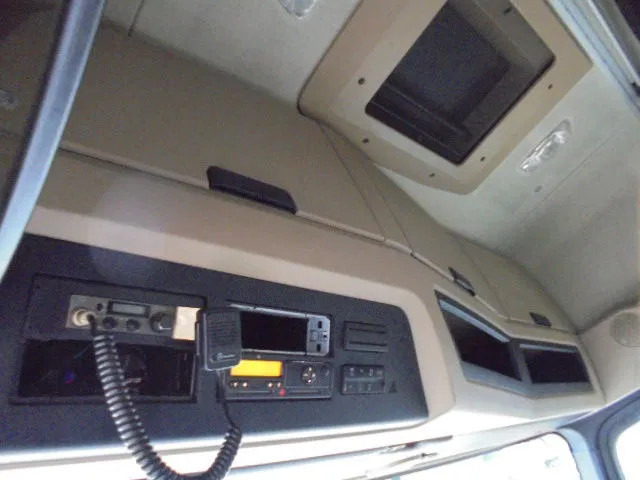 Camião de lona Mercedes-Benz Actros 2542 6X2: foto 13