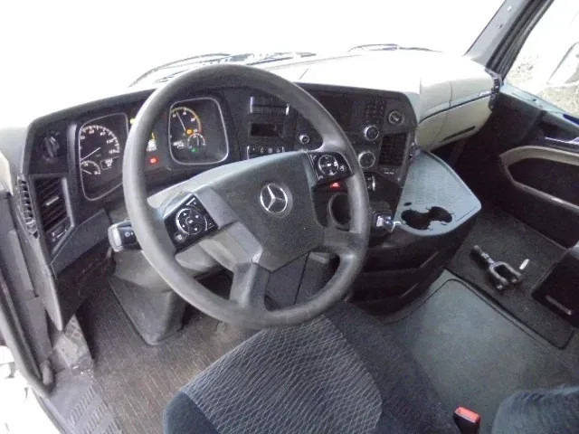 Camião de lona Mercedes-Benz Actros 2542 6X2: foto 8