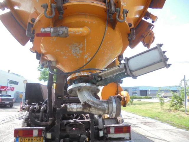 Caminhão limpa fossa Mercedes-Benz Actros 4141K MEGA VAC: foto 17