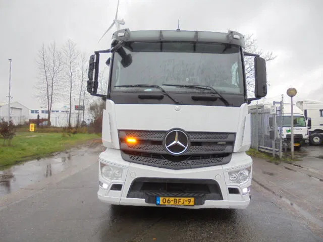 Mercedes-Benz Antos 2533 NL KENTEKEN - Caminhão de lixo: foto 3 Mercedes-Benz Antos 2533 NL KENTEKEN - Caminhão de lixo: foto 3