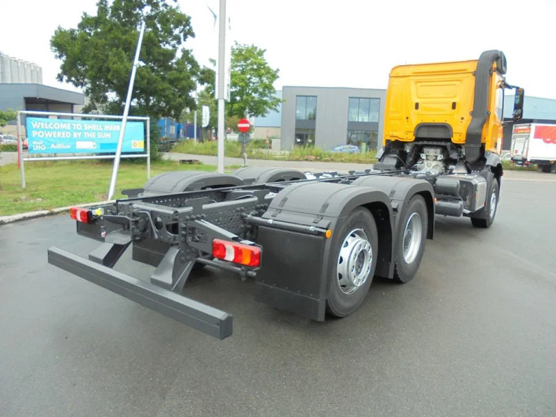 Mercedes-Benz Arocs AROCS 2848 6X2 MET FABRIEKS GARANTIE - Camião chassi: foto 3 Mercedes-Benz Arocs AROCS 2848 6X2 MET FABRIEKS GARANTIE - Camião chassi: foto 3