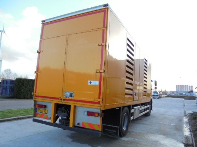 Mercedes-Benz Axor 1829 + HAMMELMAN - Caminhão limpa fossa: foto 4 Mercedes-Benz Axor 1829 + HAMMELMAN - Caminhão limpa fossa: foto 4
