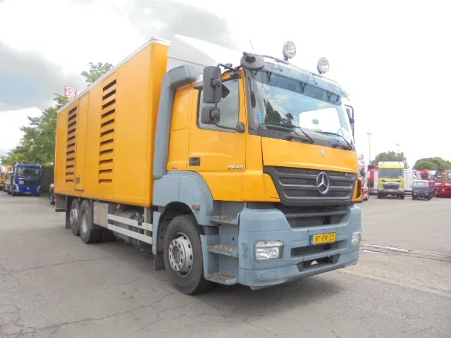 Mercedes-Benz Axor 2540 + HAMMELMAN DEUTZ - Caminhão limpa fossa: foto 3 Mercedes-Benz Axor 2540 + HAMMELMAN DEUTZ - Caminhão limpa fossa: foto 3