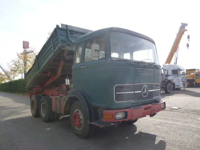 Mercedes-Benz LP LPK 2232 6X4 - Camião basculante: foto 2 Mercedes-Benz LP LPK 2232 6X4 - Camião basculante: foto 2