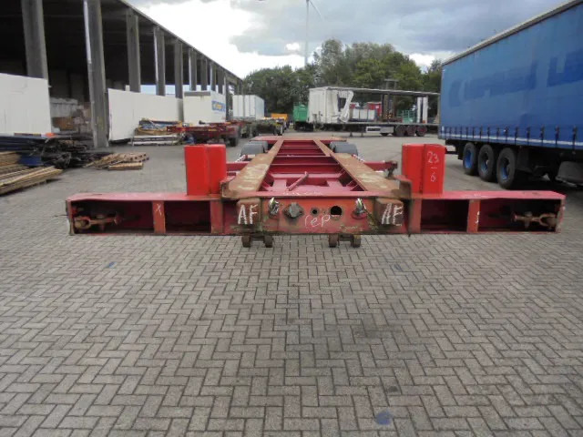 Netam-Fruehauf OCCR 36 324 - Semi-reboque transportador de contêineres/ Caixa móvel: foto 2 Netam-Fruehauf OCCR 36 324 - Semi-reboque transportador de contêineres/ Caixa móvel: foto 2