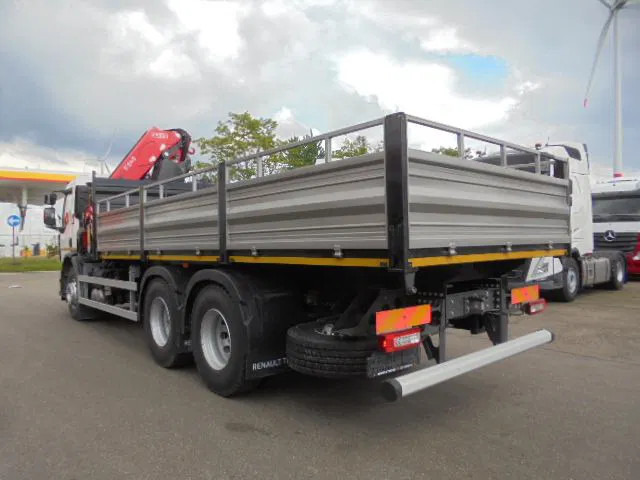 Renault 320 6X4 + FASSI F245 DEMO UNUSED - Camião grua: foto 4 Renault 320 6X4 + FASSI F245 DEMO UNUSED - Camião grua: foto 4