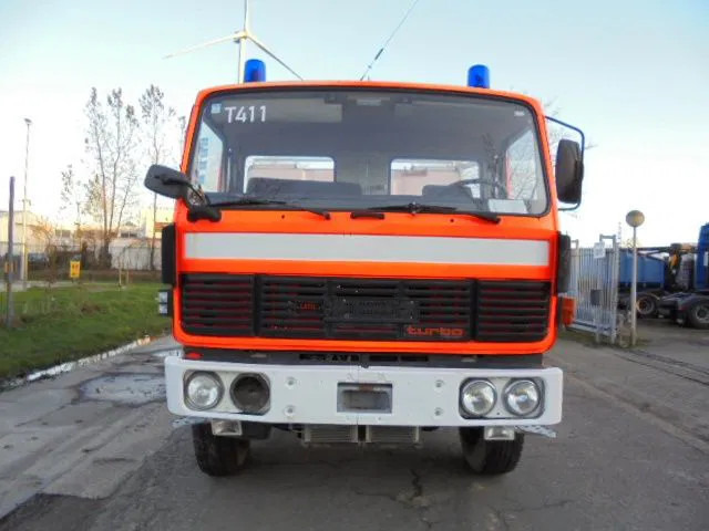 Renault C A07 C1 - Carro de bombeiro: foto 2 Renault C A07 C1 - Carro de bombeiro: foto 2