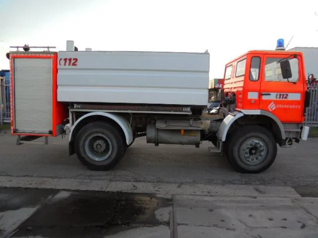 Renault C A07 C1 - Carro de bombeiro: foto 4 Renault C A07 C1 - Carro de bombeiro: foto 4