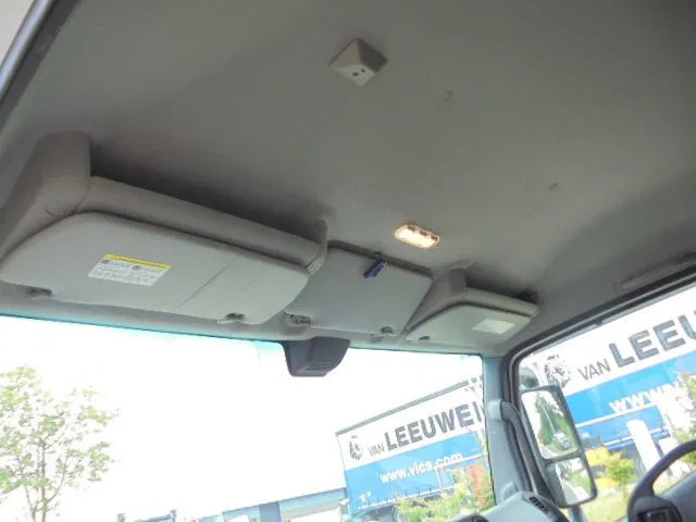 Camião frigorífico Renault D 6.5 150 NL TRUCK: foto 16 Camião frigorífico Renault D 6.5 150 NL TRUCK: foto 16