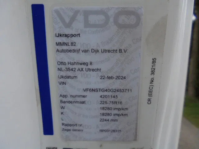 Camião frigorífico Renault D 6.5 150 NL TRUCK: foto 17 Camião frigorífico Renault D 6.5 150 NL TRUCK: foto 17