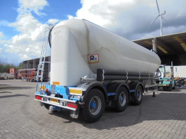 SPITZER BP SF 50 - Semi-reboque cisterna: foto 4 SPITZER BP SF 50 - Semi-reboque cisterna: foto 4