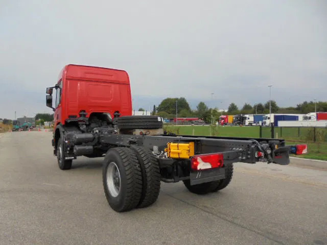Scania P450 XT 4X4 NEW-DEMO - Camião basculante: foto 5 Scania P450 XT 4X4 NEW-DEMO - Camião basculante: foto 5
