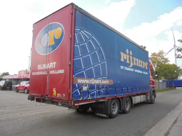 Scania R400 6X2 RETARDER BDF - Camião furgão: foto 4 Scania R400 6X2 RETARDER BDF - Camião furgão: foto 4