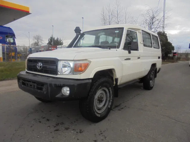 Toyota Land Cruiser HZJ78L 4WD EXPORT OUT EU ONLY - SUV: foto 1 Toyota Land Cruiser HZJ78L 4WD EXPORT OUT EU ONLY - SUV: foto 1