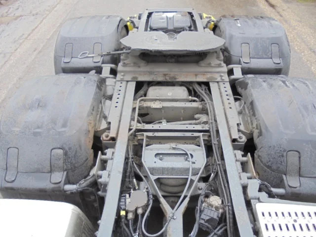 Tractor DAF XF 440 6x2: foto 9