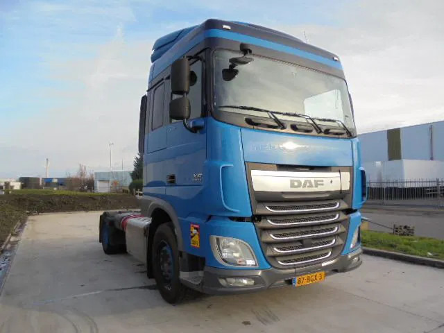 DAF XF 440 - Tractor: foto 3 DAF XF 440 - Tractor: foto 3