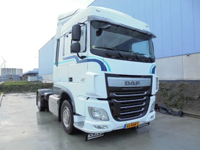DAF XF 440 - Tractor: foto 3 DAF XF 440 - Tractor: foto 3