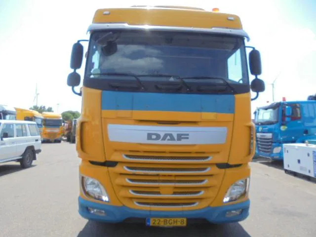 DAF XF 440 - Tractor: foto 2 DAF XF 440 - Tractor: foto 2