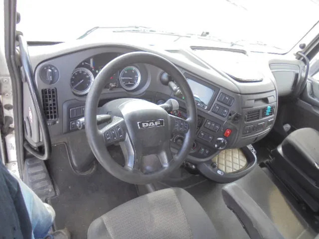 Tractor DAF XF 460 FTG 6X2 NL TRUCK: foto 8 Tractor DAF XF 460 FTG 6X2 NL TRUCK: foto 8