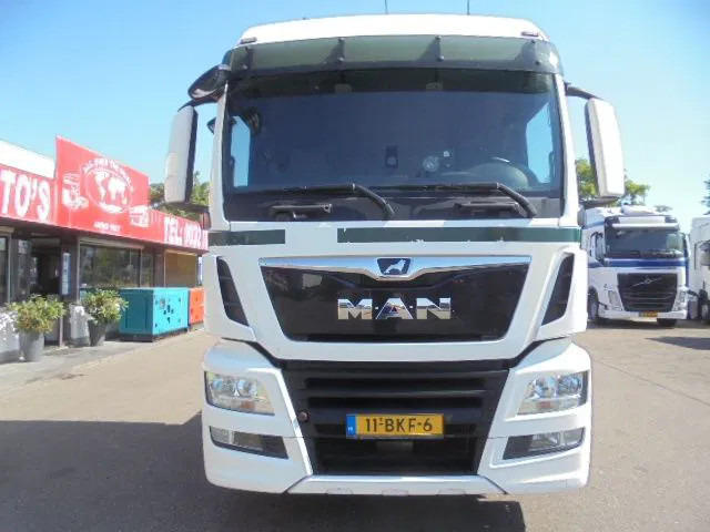 MAN TGS 320 LX - Tractor: foto 2 MAN TGS 320 LX - Tractor: foto 2