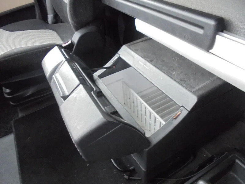 Tractor MAN TGX 18.420: foto 14 Tractor MAN TGX 18.420: foto 14